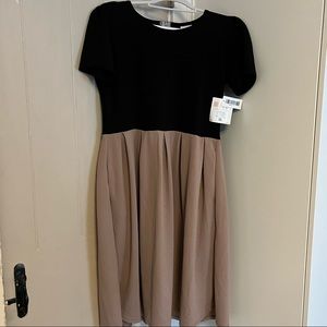 Amelia XL Lularoe dress NWT